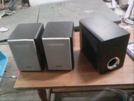 Ens. 2x10w 4 ohm + sub 25w 8 ohm OK