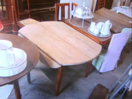 TABLE RONDE