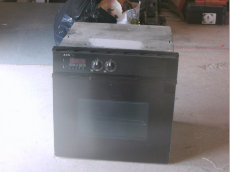 Four Encastrable AEG