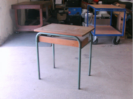 TABLE ECOLIER