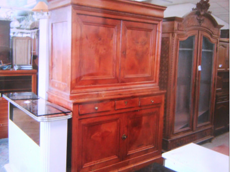 ARMOIRE MASSIVE