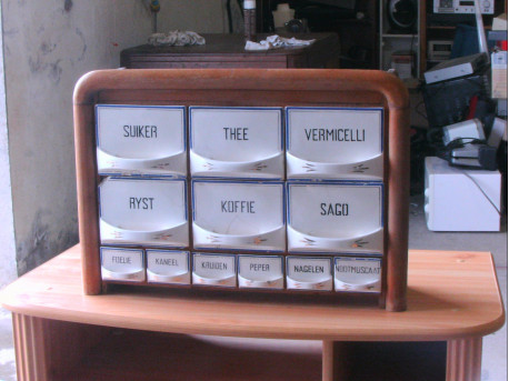 MEUBLE A EPICE ANCIEN