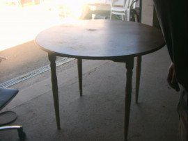 TABLE RONDE