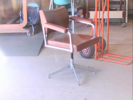 CHAISE BUREAU
